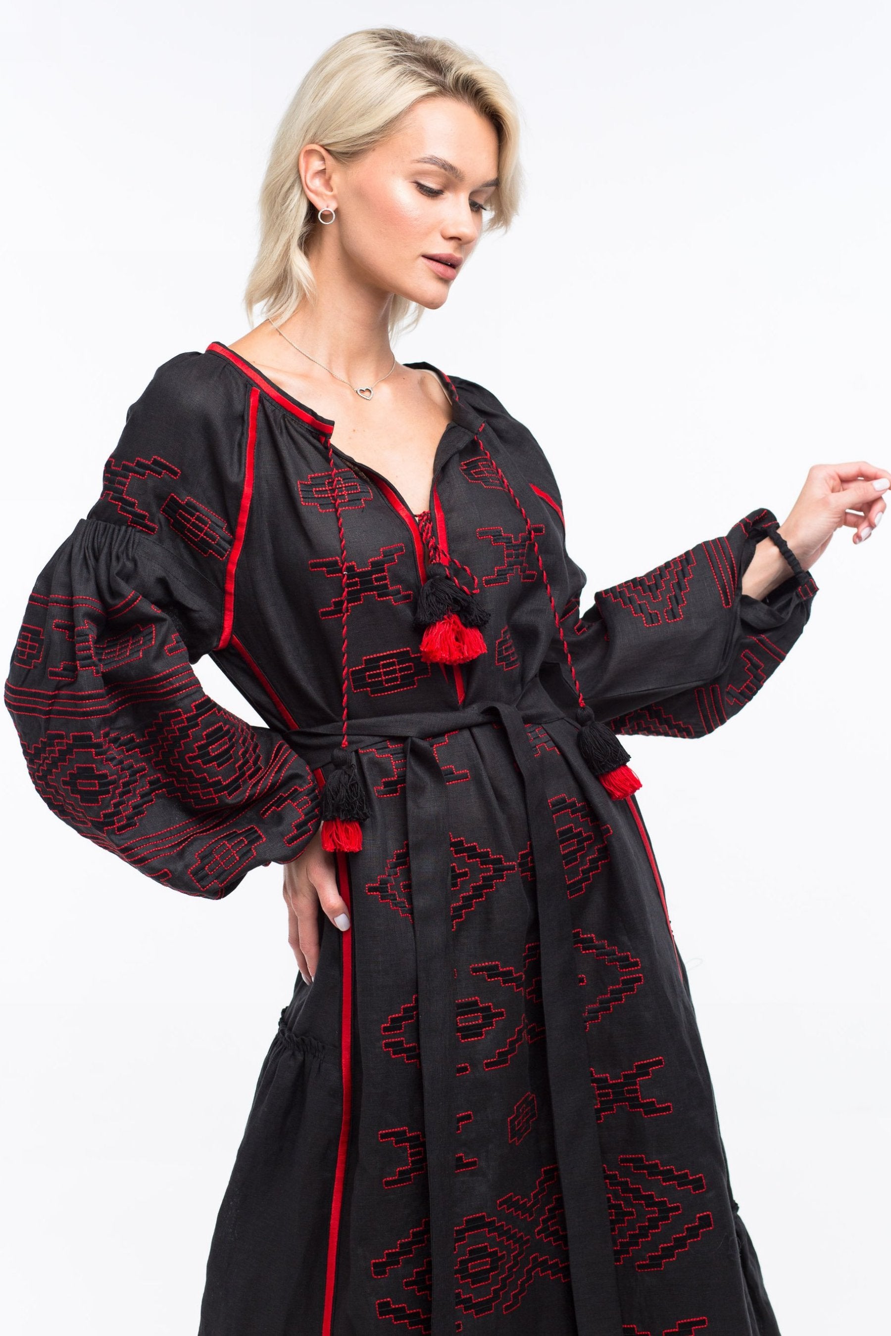 Serena embroidered dress Fashion robe with ukrainian ethnic embroidery