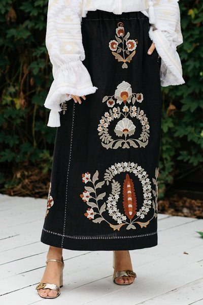 Linen embroidered midi skirt