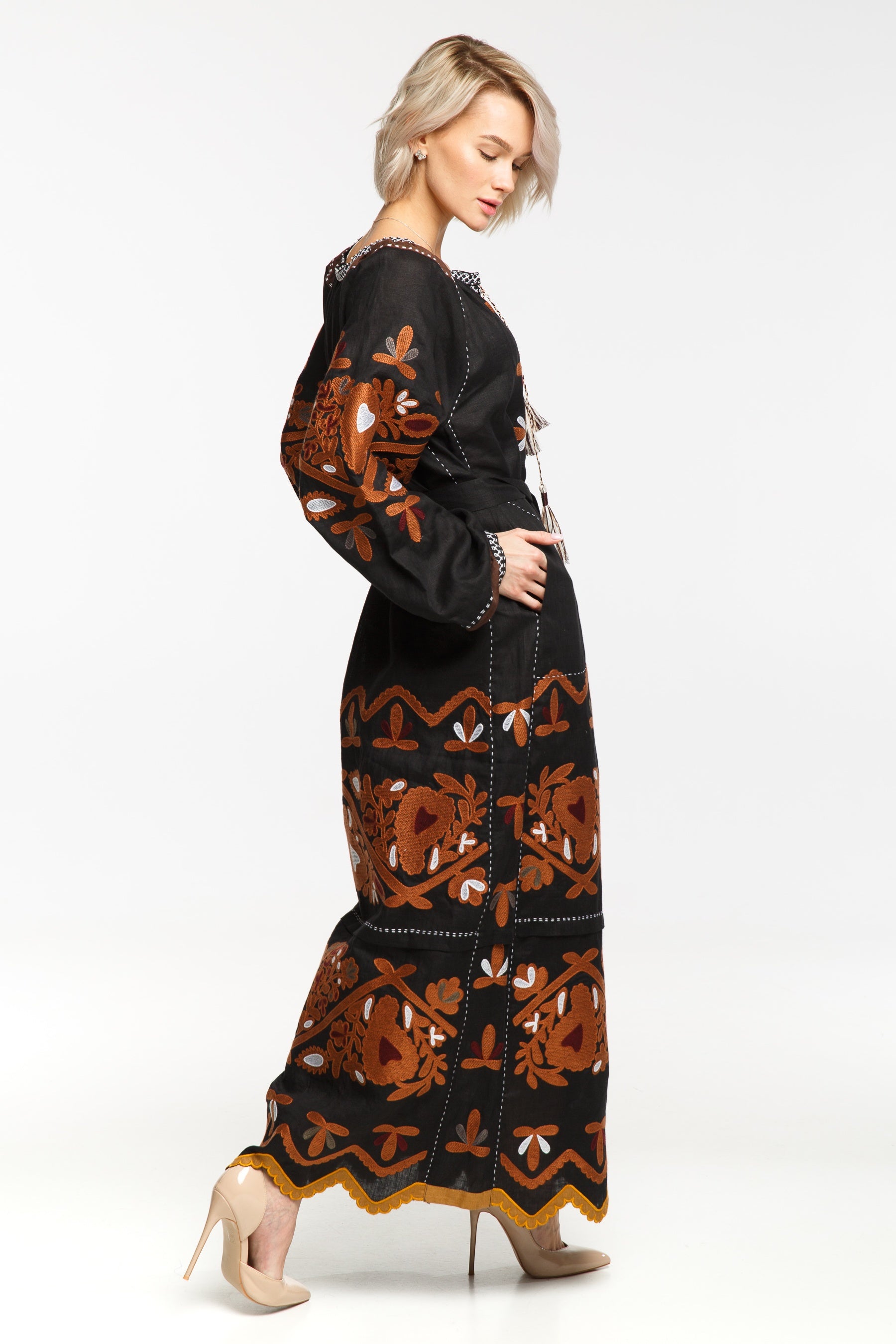 Fashion embroidered dress with ethnic embroidery Rushka