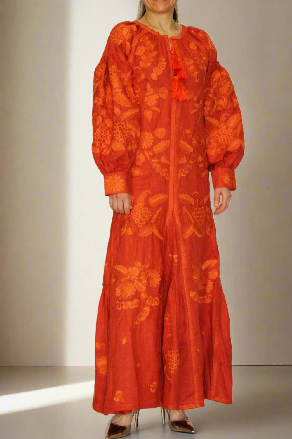 Linen summer dress Grapevine monochrome embroidery