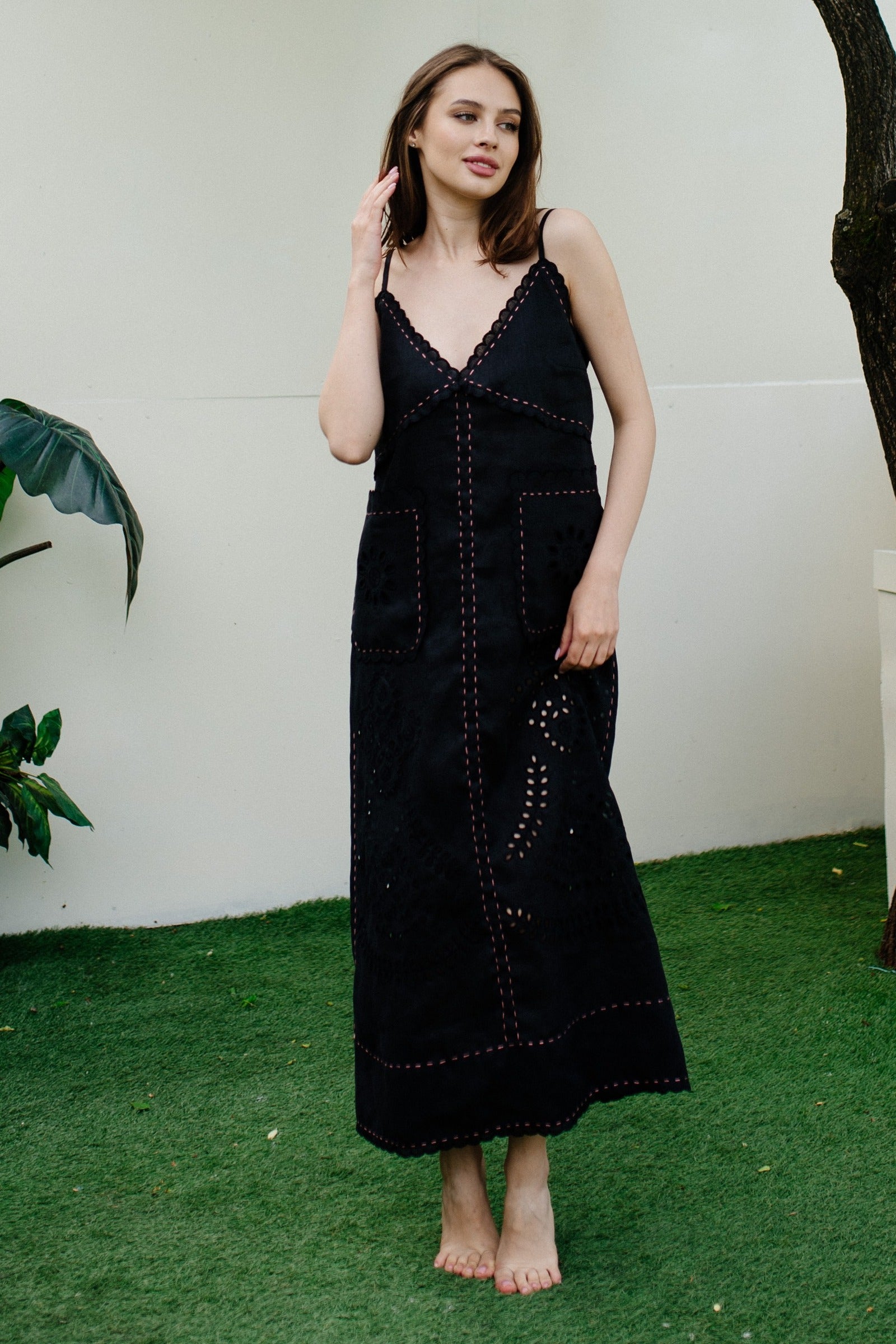 Richelieu embroidered linen sundress