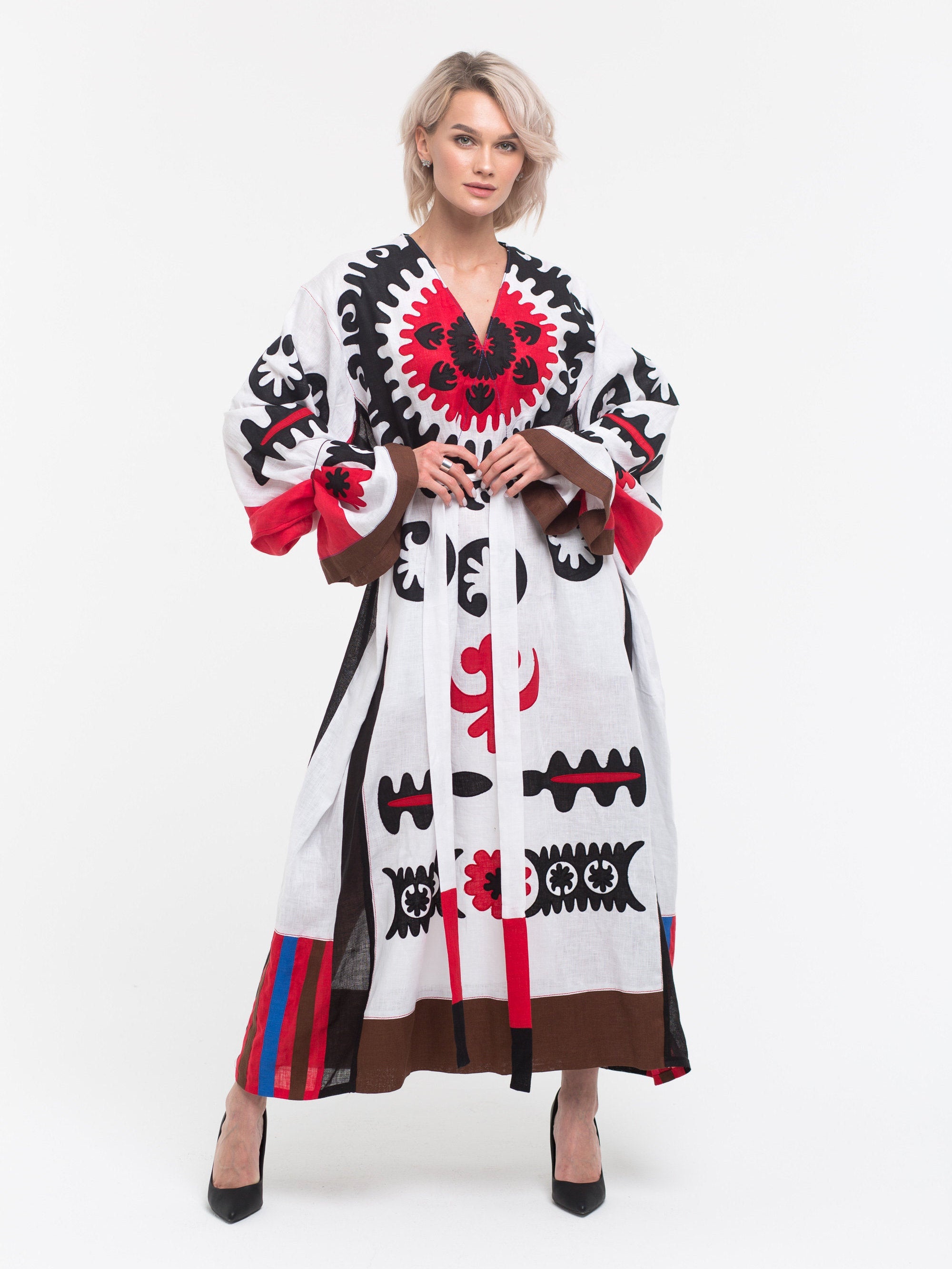 Applique embroidered linen kaftan Free size dress