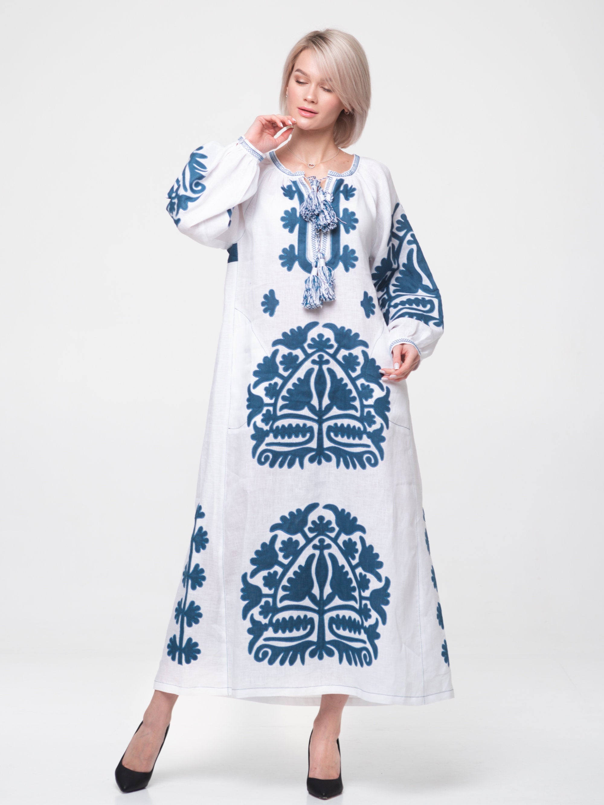 White boho dress with embroidered applique ukrainian ethnic plus size Bohemian wedding robe
