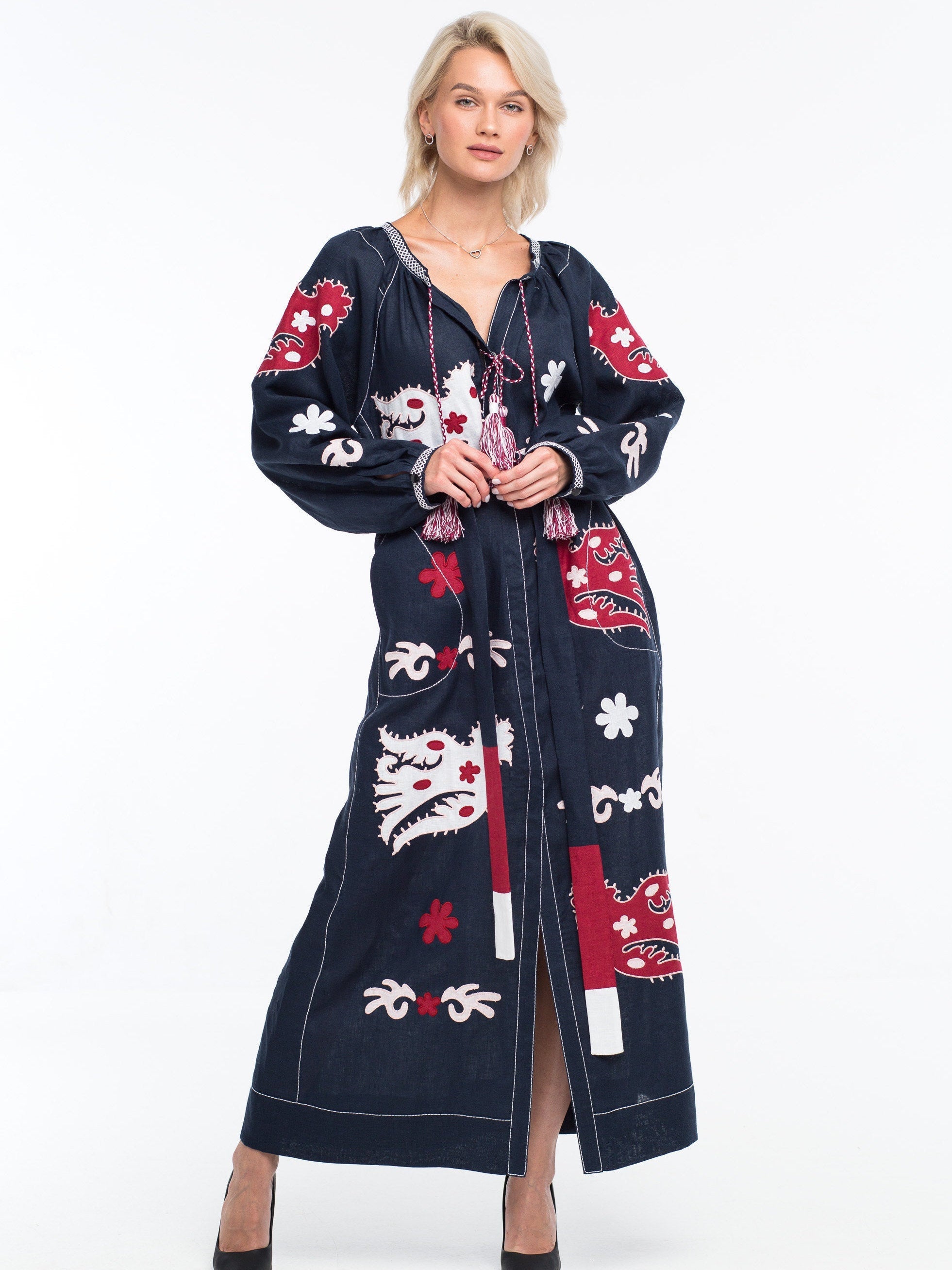 Parrot applique embroidered dress Bohemian kaftan