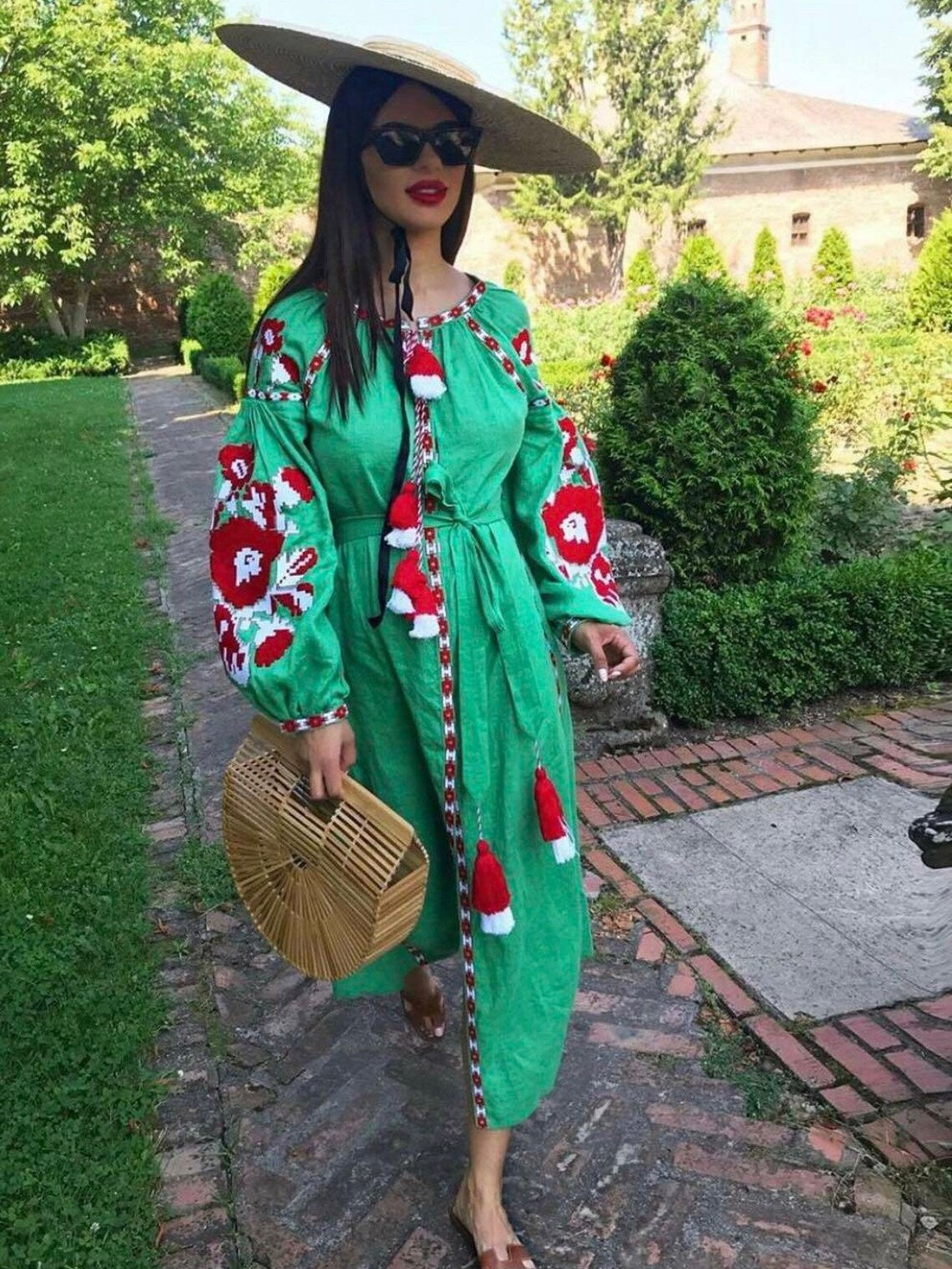 Green linen boho maxi dress Vyshyvanka Fashion embroidered dresses Plus size bohemian wedding guest gown Ukrainian kaftan