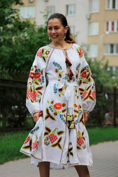 Embroidered linen dress boho vyshyvanka Ukrainian embroidery robe