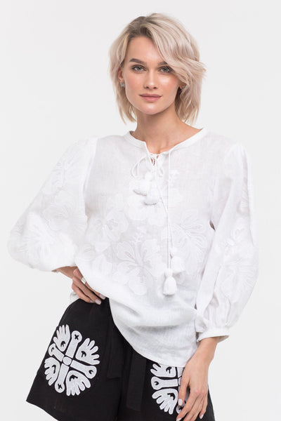 Floral embroidered blouse vyshyvanka White