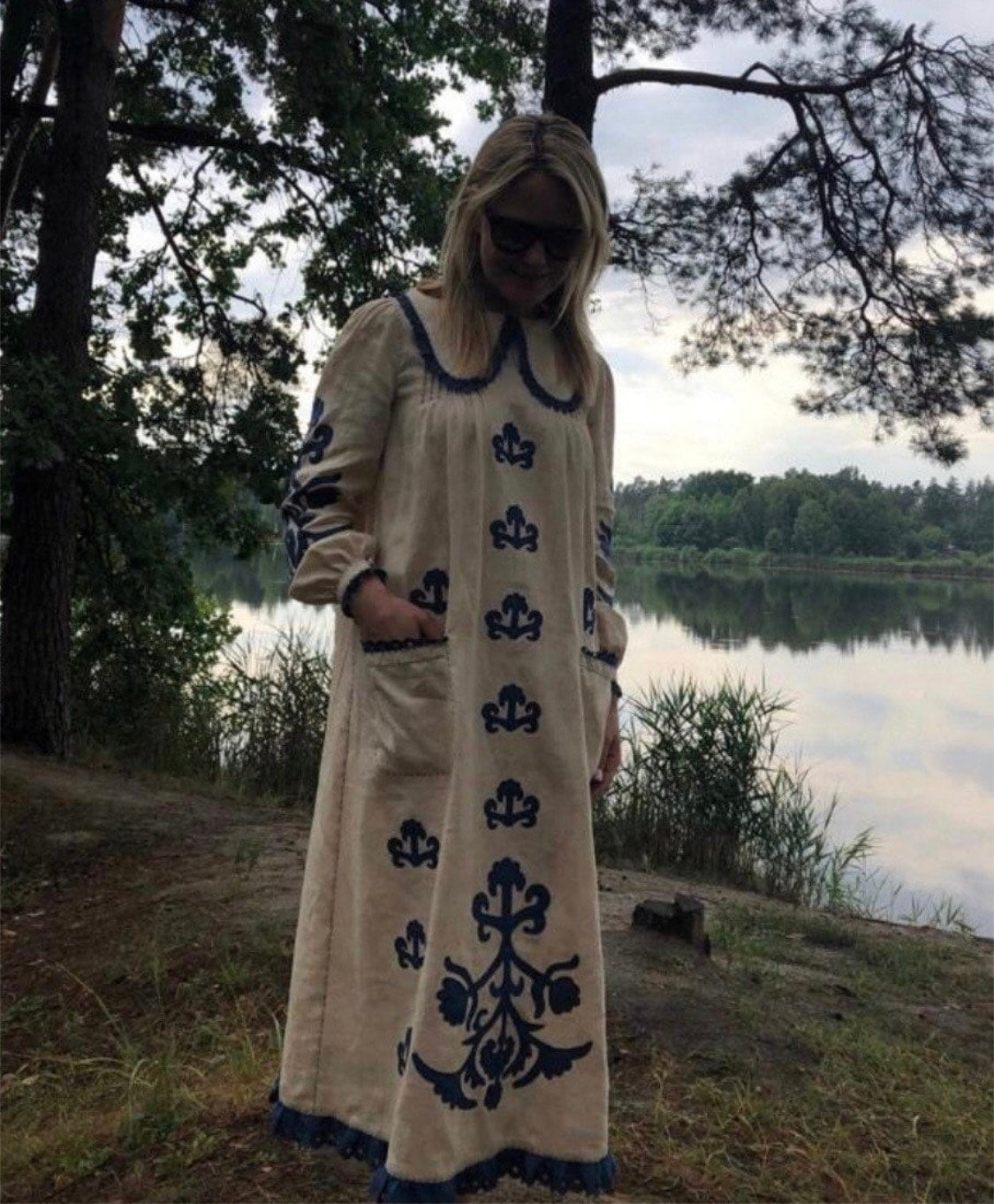 Embroidered applique kaftan Boho dress Daisy