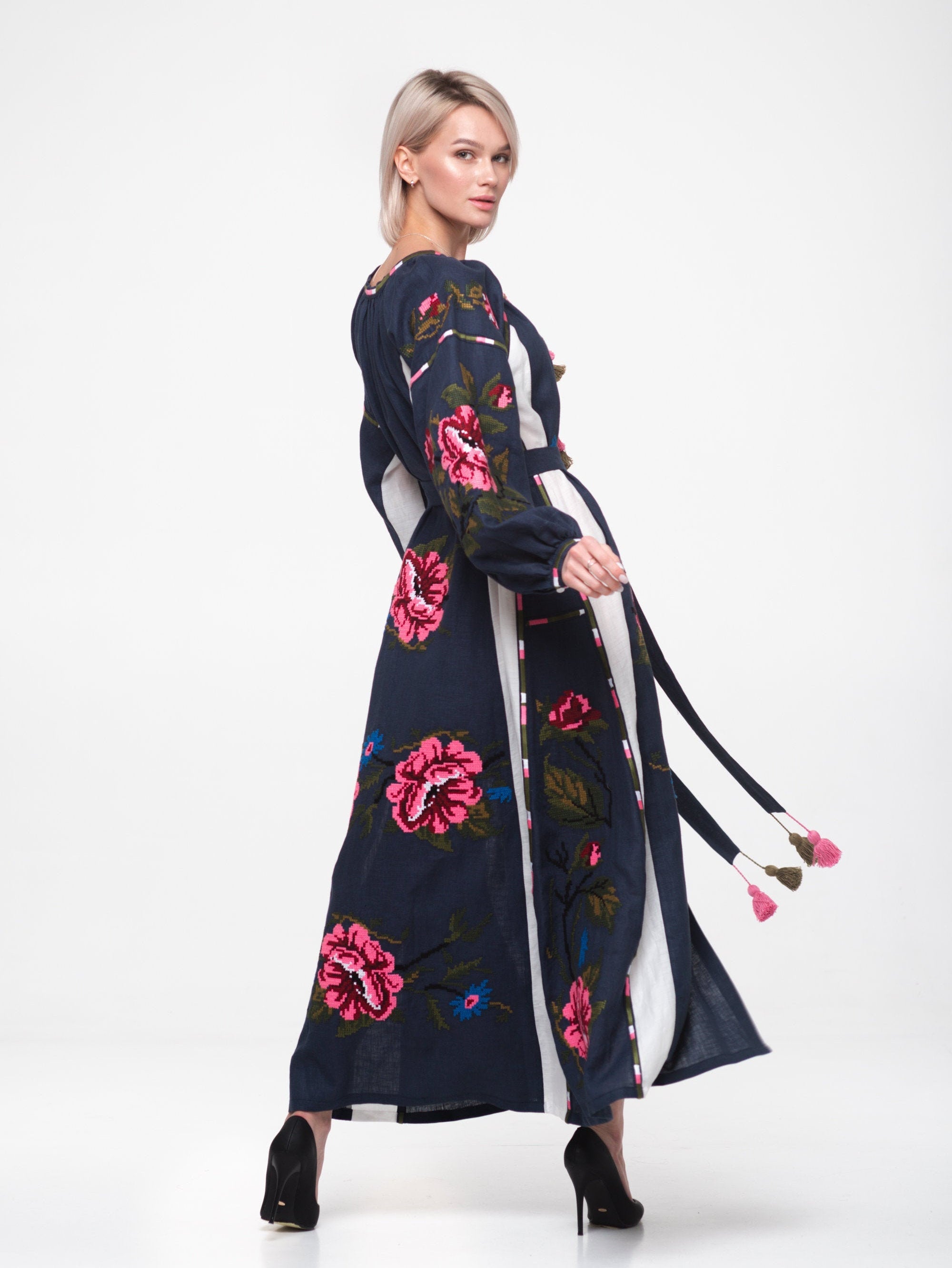 Embroidered linen dress kaftan maxi Fashion bohemian outfit Navy