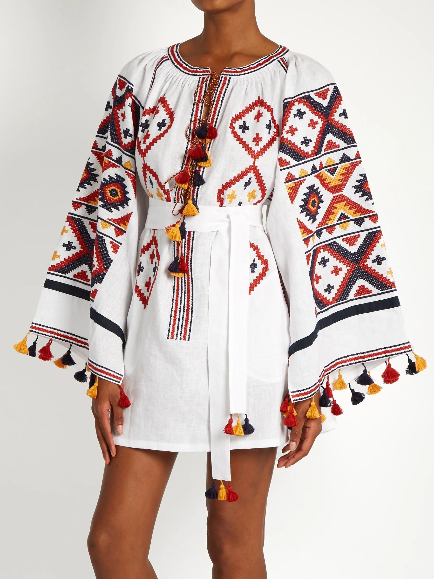 Ethnic embroidered white tunic dress boho Ukrainian Vyshyvanka